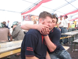 We09